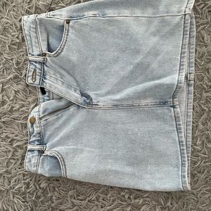 Forever 21 jeans skirt with pockets